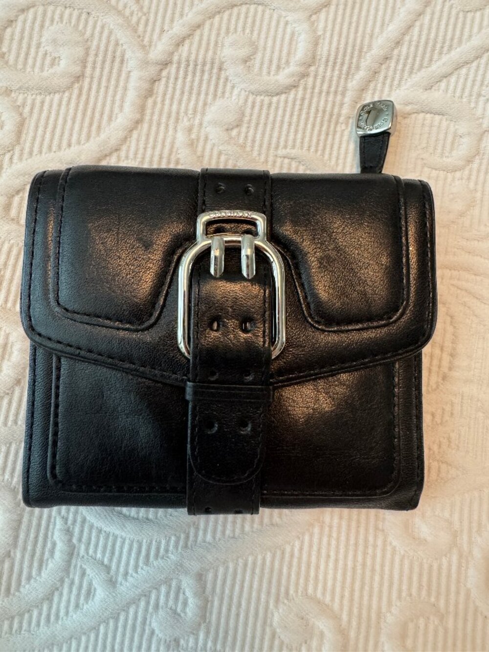 Cole Haan Black Leather Buckle Trifold Zip Coin Wallet Silver Hardware EUC